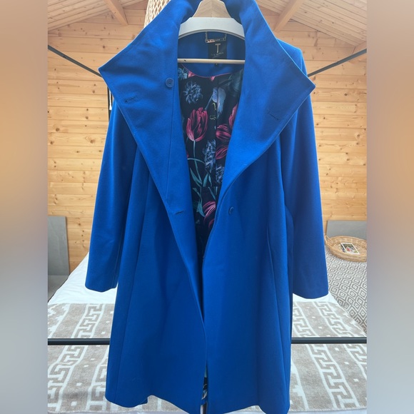 Ted Baker Nevia cobalt blue cashmere wrap coat in size 4 (large) New w/out tags! - Picture 3 of 6